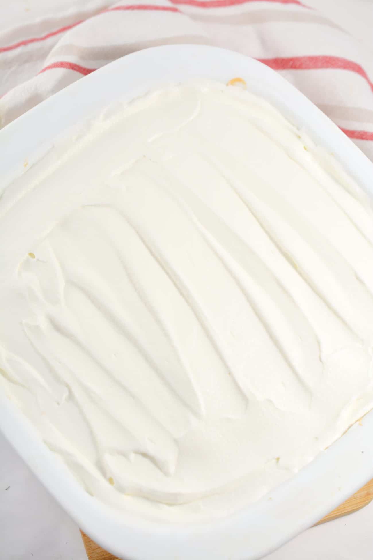 Combine the pudding layer ingredients until smooth and creamy.