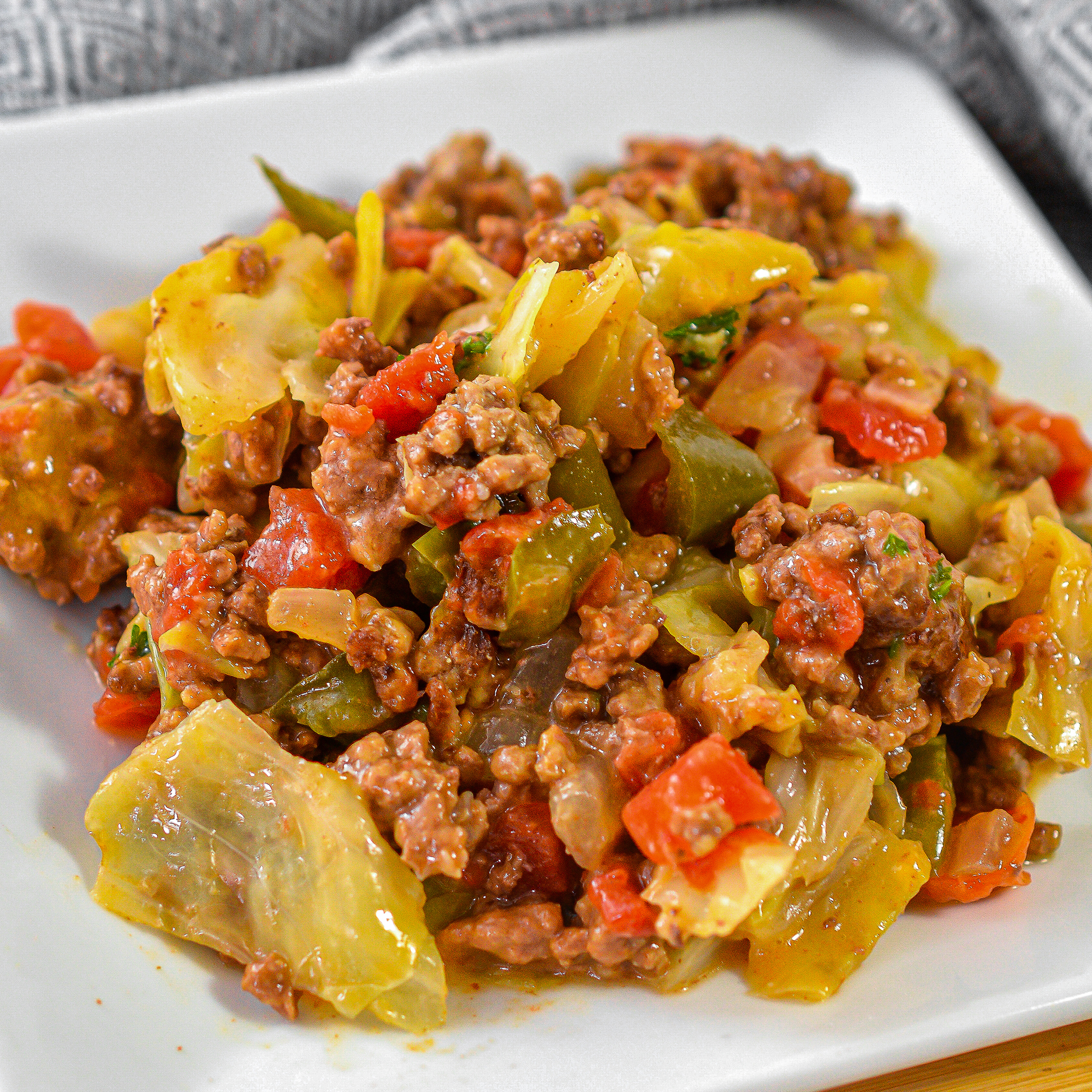 Cheesy Ground Beef and Cabbage Skillet-image