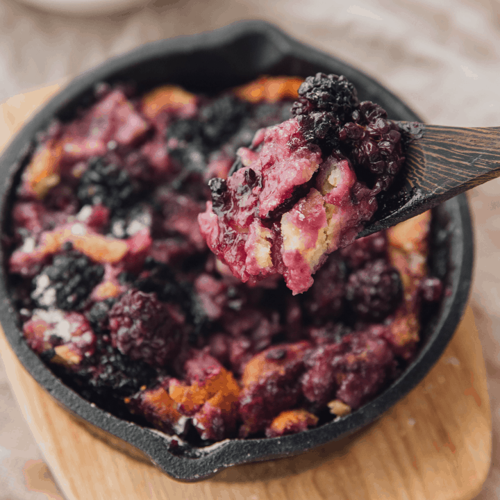 Kentucky Blackberry Cobbler