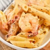 Creamy Mozzarella Shrimp Pasta