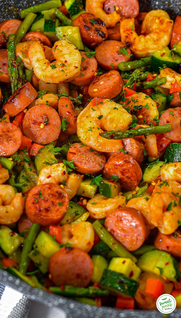 Cajun Shrimp and Sausage Vegetable Sheet Pan