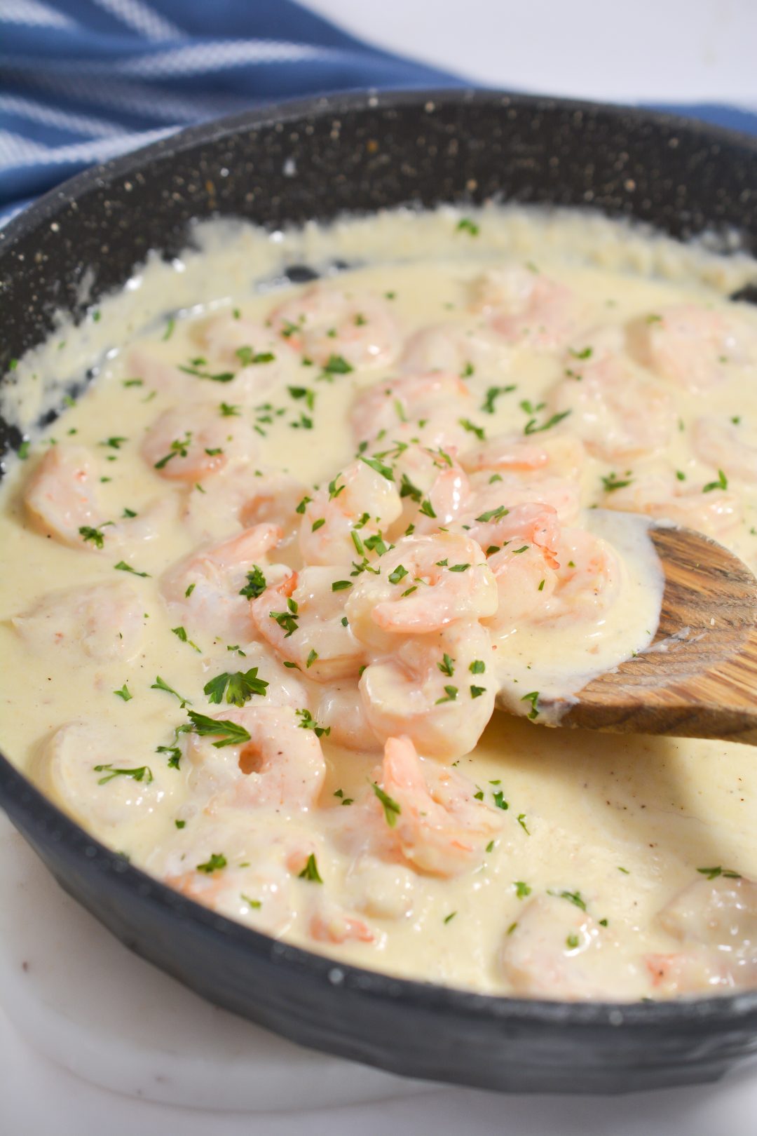 10 Minute Creamy Garlic Shrimp - Sweet Pea's Kitchen