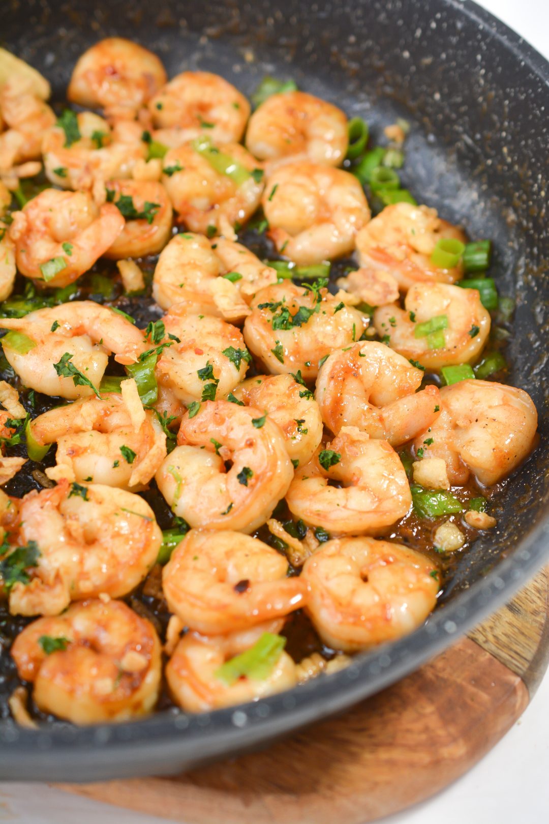 4 Minute Spicy Garlic Shrimp - Sweet Pea's Kitchen