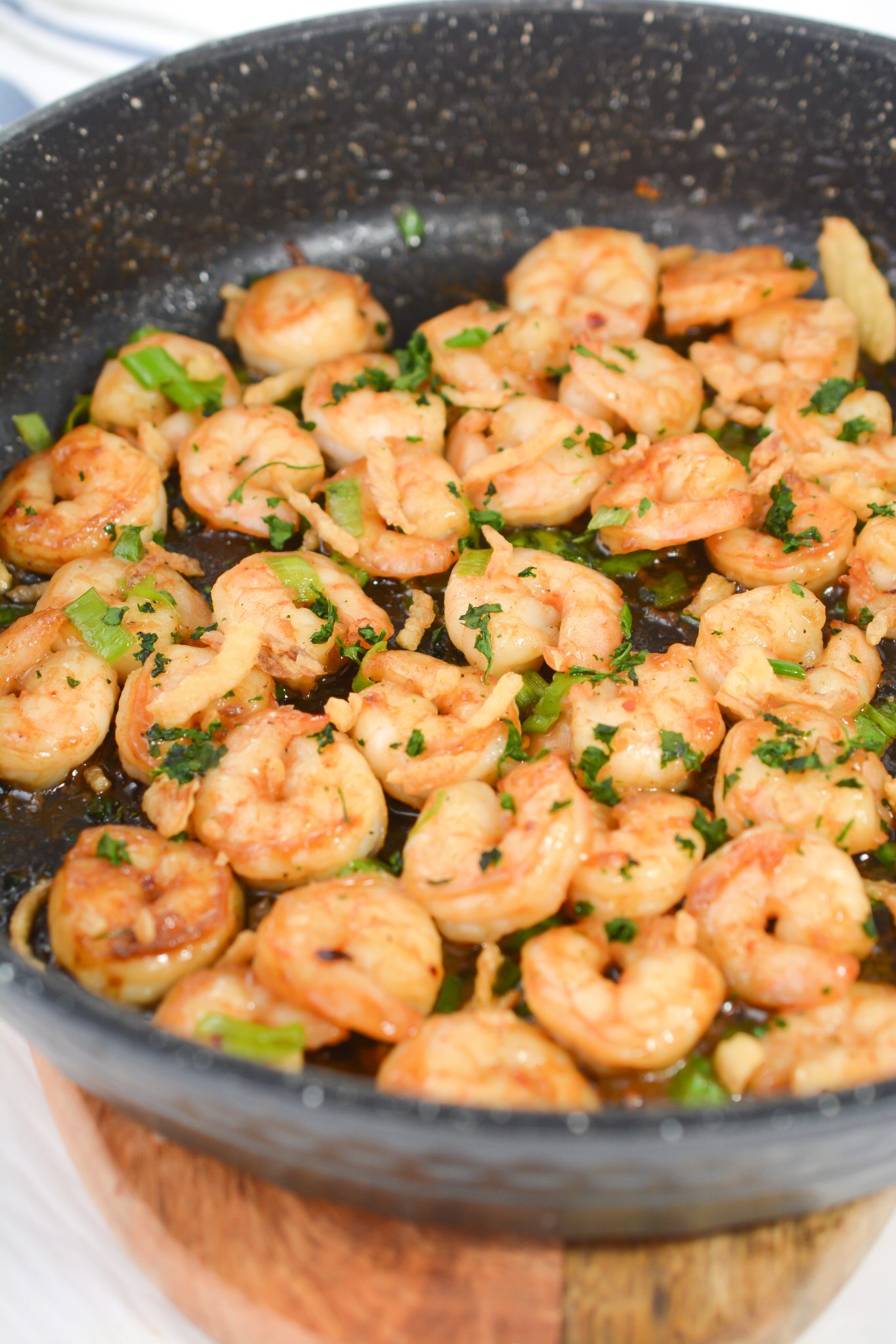 4 Minute Spicy Garlic Shrimp - Sweet Pea's Kitchen