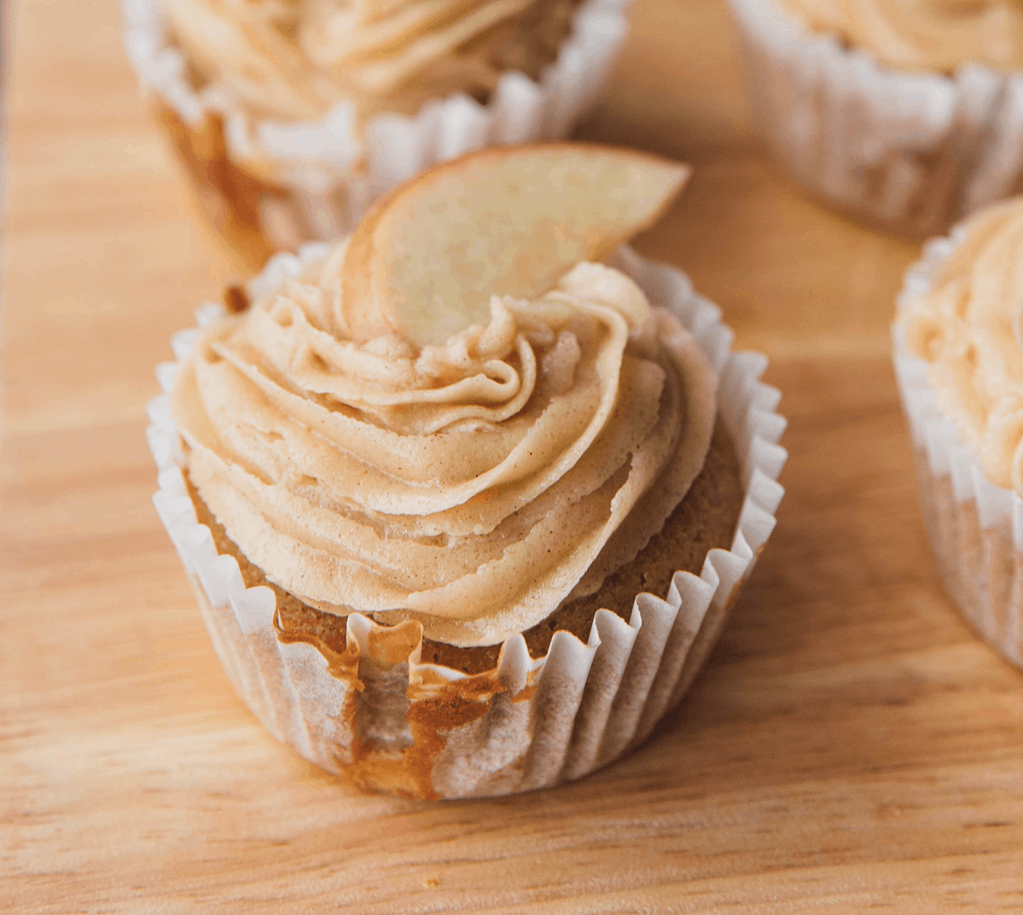 Apple Cider Cupcakes with Brown Sugar Cinnamon Butter Cream Sweet Pea