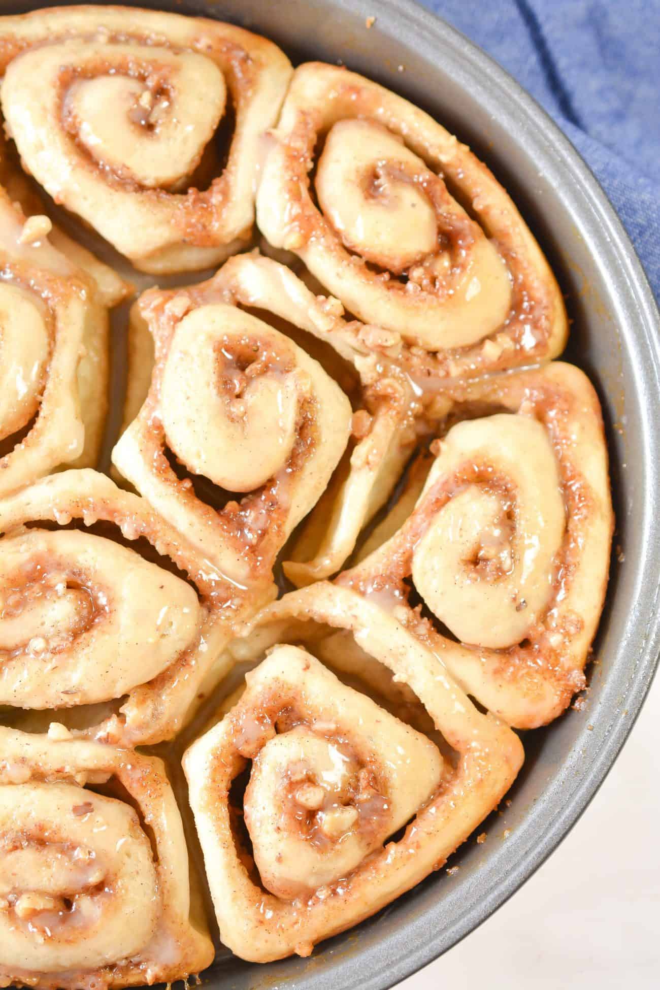 Astoundingly Easy Cinnamon Rolls