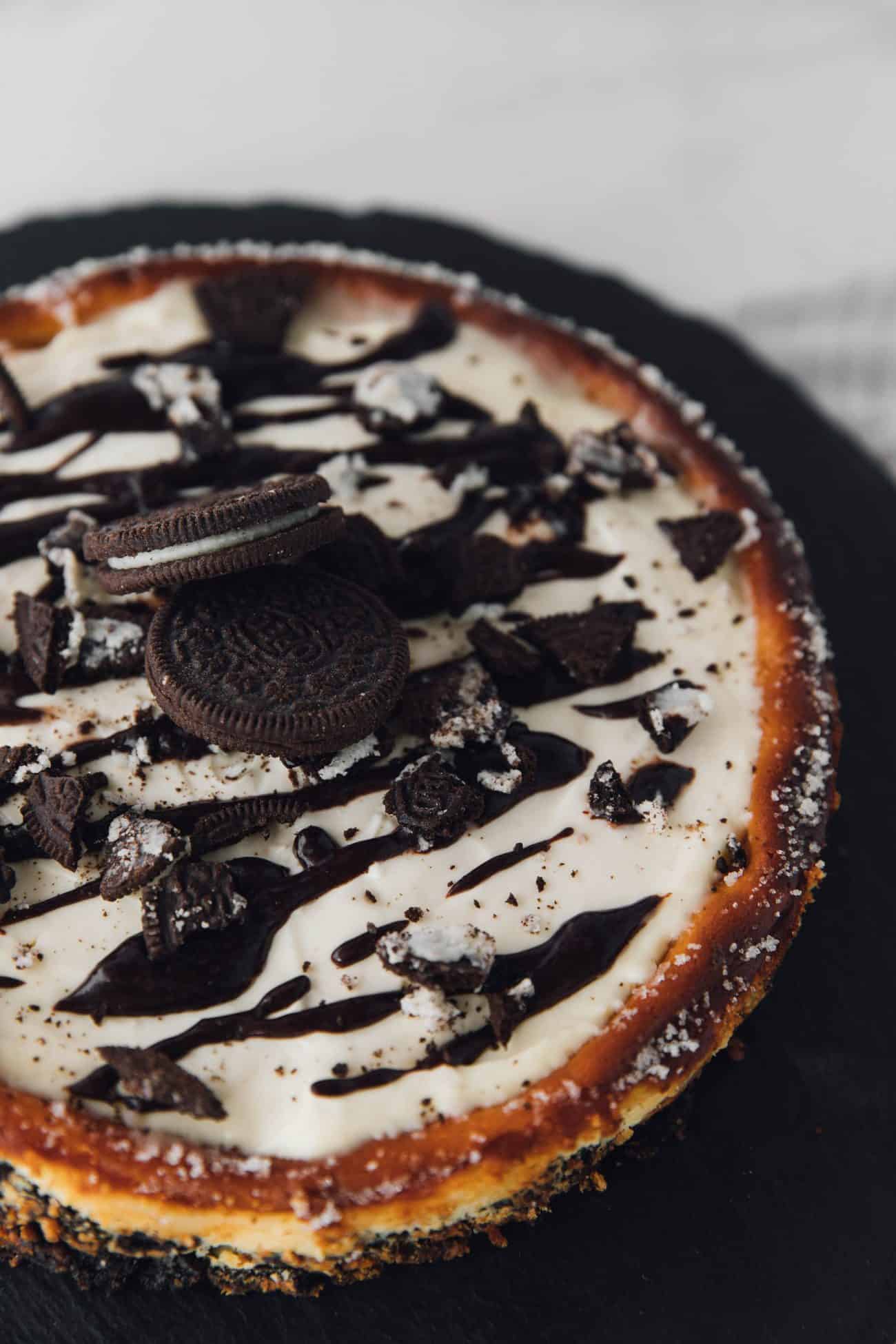 Chocolate Cookie Cheesecake