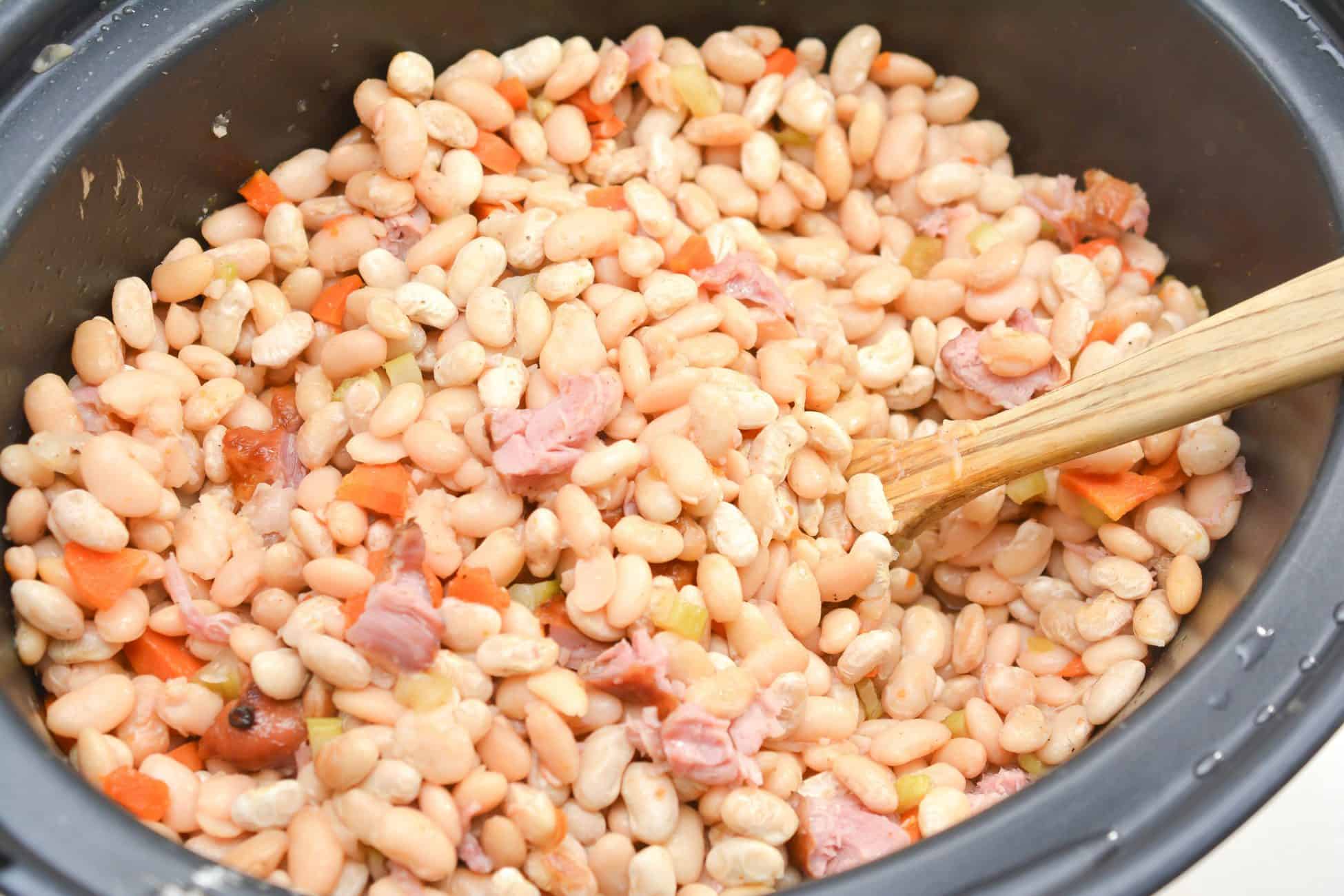 Add the meat back to the crockpot, stir and serve.