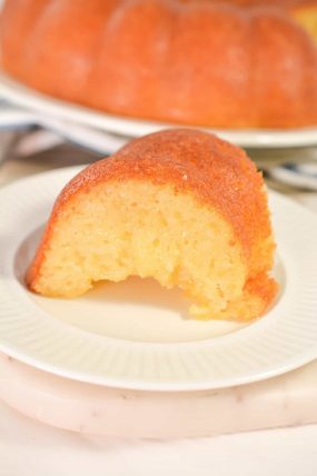 Pineapple Juice Cake