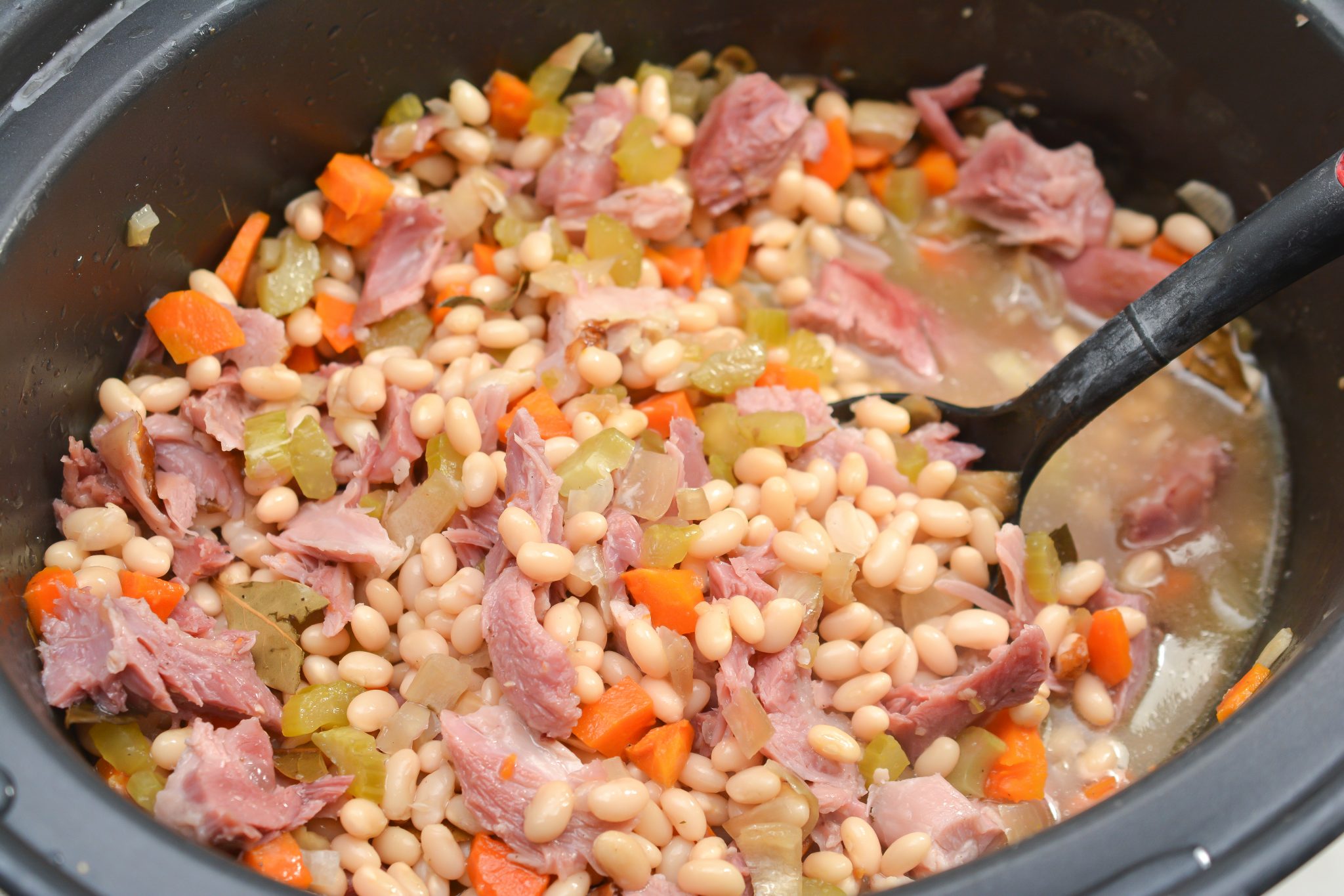 Crockpot Navy Bean and Ham Soup Sweet Pea's Kitchen