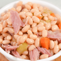 Crockpot Navy Bean and Ham Soup