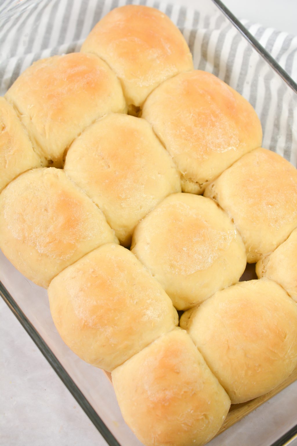 Homemade King Hawaiian Rolls Sweet Pea's Kitchen