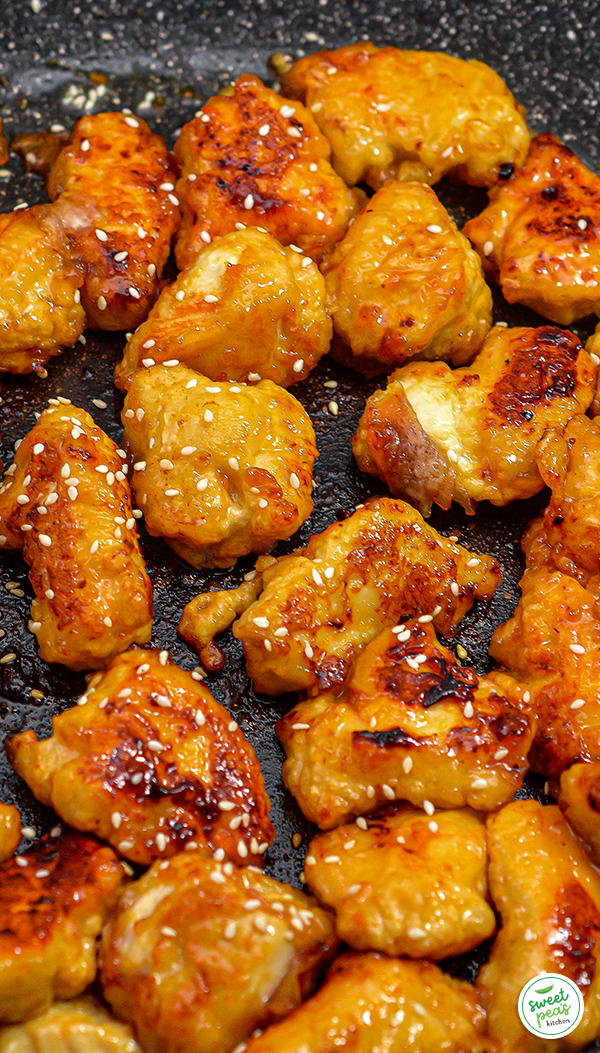 Honey Sesame Chicken Lunch Bowls - Sweet Peas and Saffron