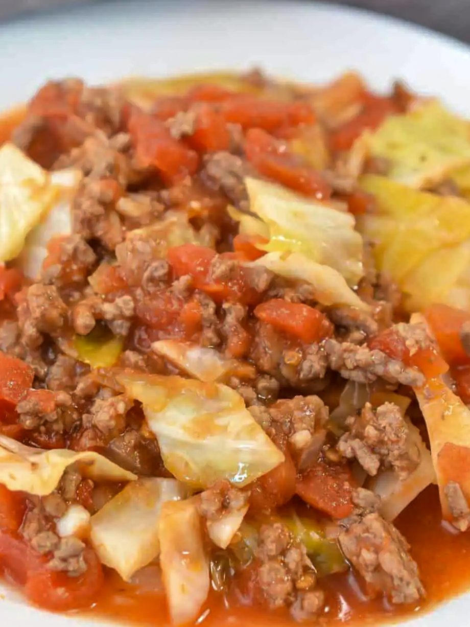 ground beef and cabbage, cabbage and ground beef, beef and cabbage