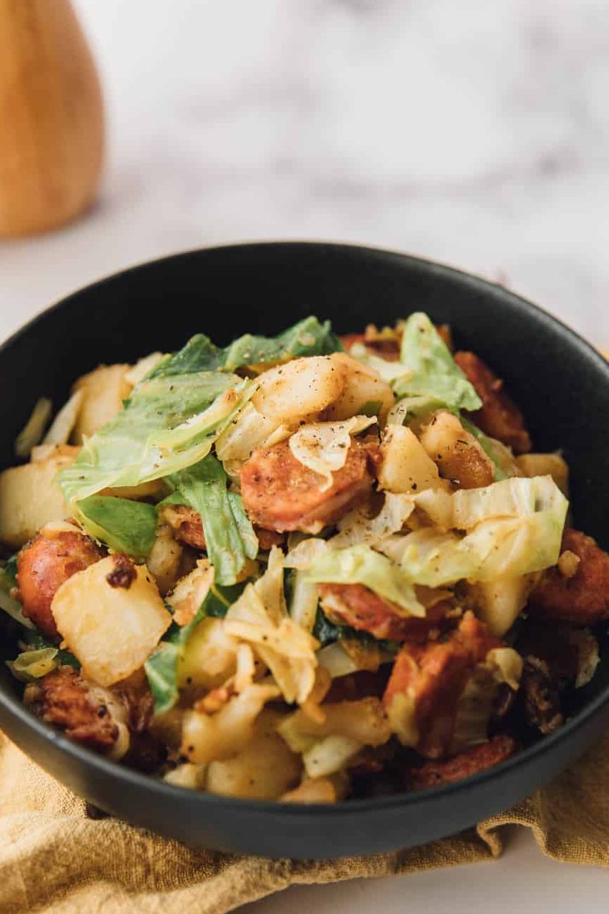 Kielbasa Cabbage Potato Skillet, kielbasa cabbage and potatoes, kielbasa and cabbage, kielbasa recipe