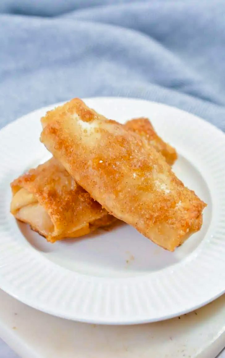 dessert egg rolls, Peach Cobbler Egg Rolls, peach recipes