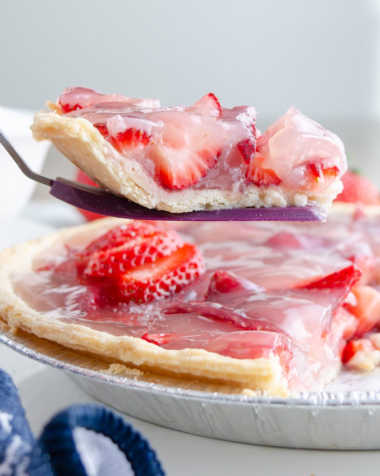 Big Boy's Fresh Strawberry Pie - Sweet Pea's Kitchen