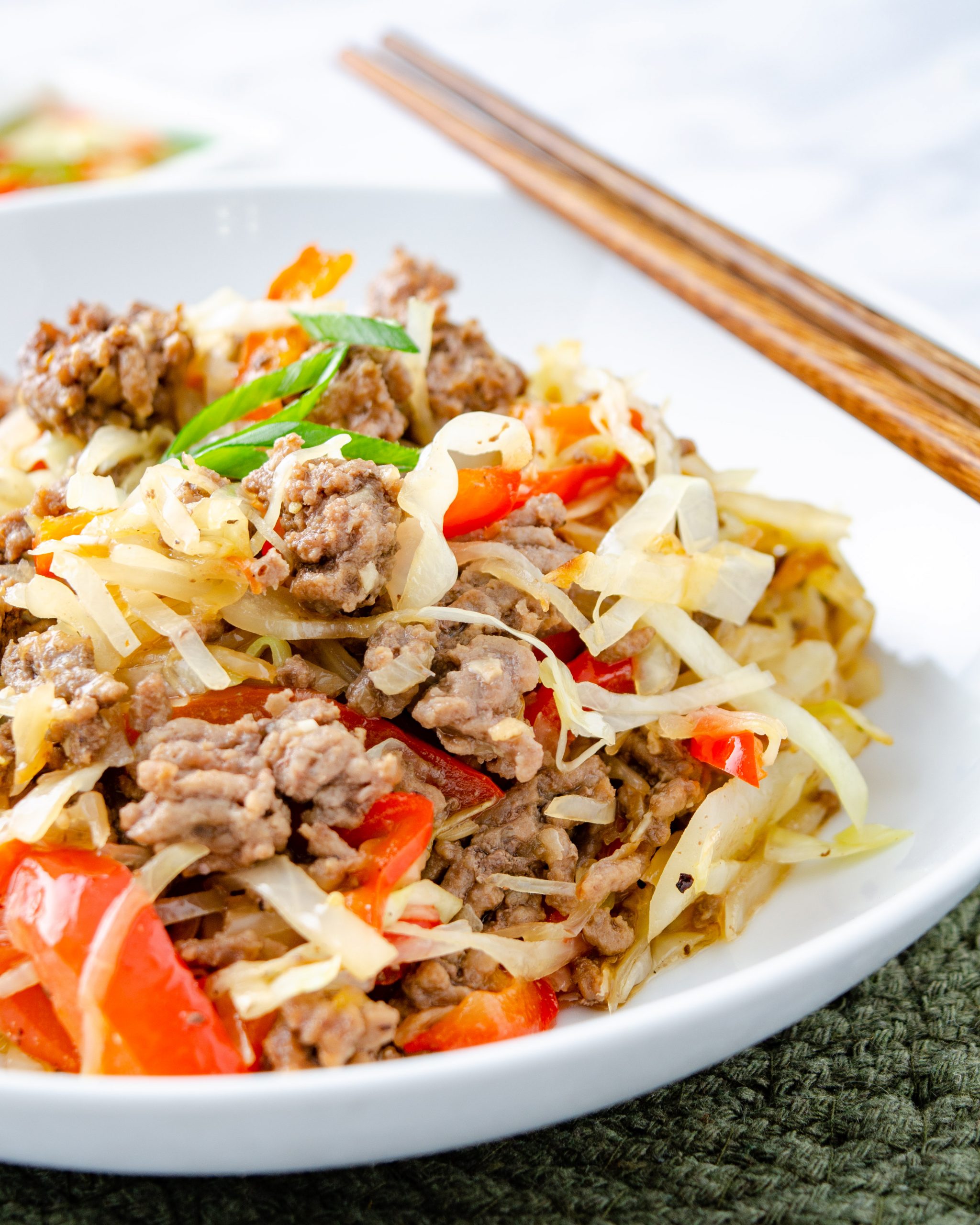 black pepper beef and cabbage stir fry, cabbage beef stir fry, beef and cabbage stir fry