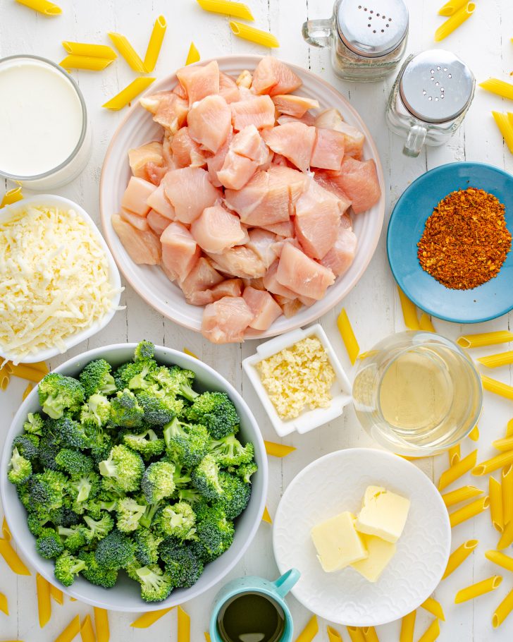 cajun chicken and broccoli alfredo ingredients