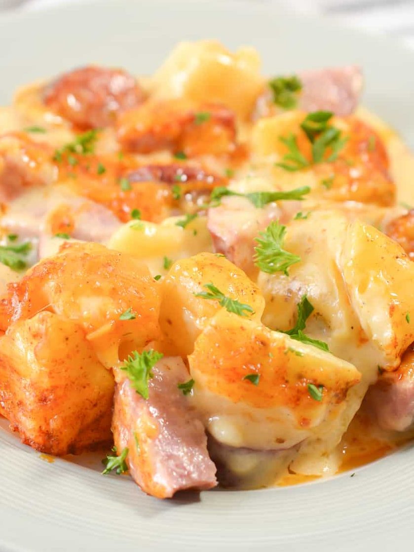 cheese potato and smoked sausage casserole, sausage potato casserole,