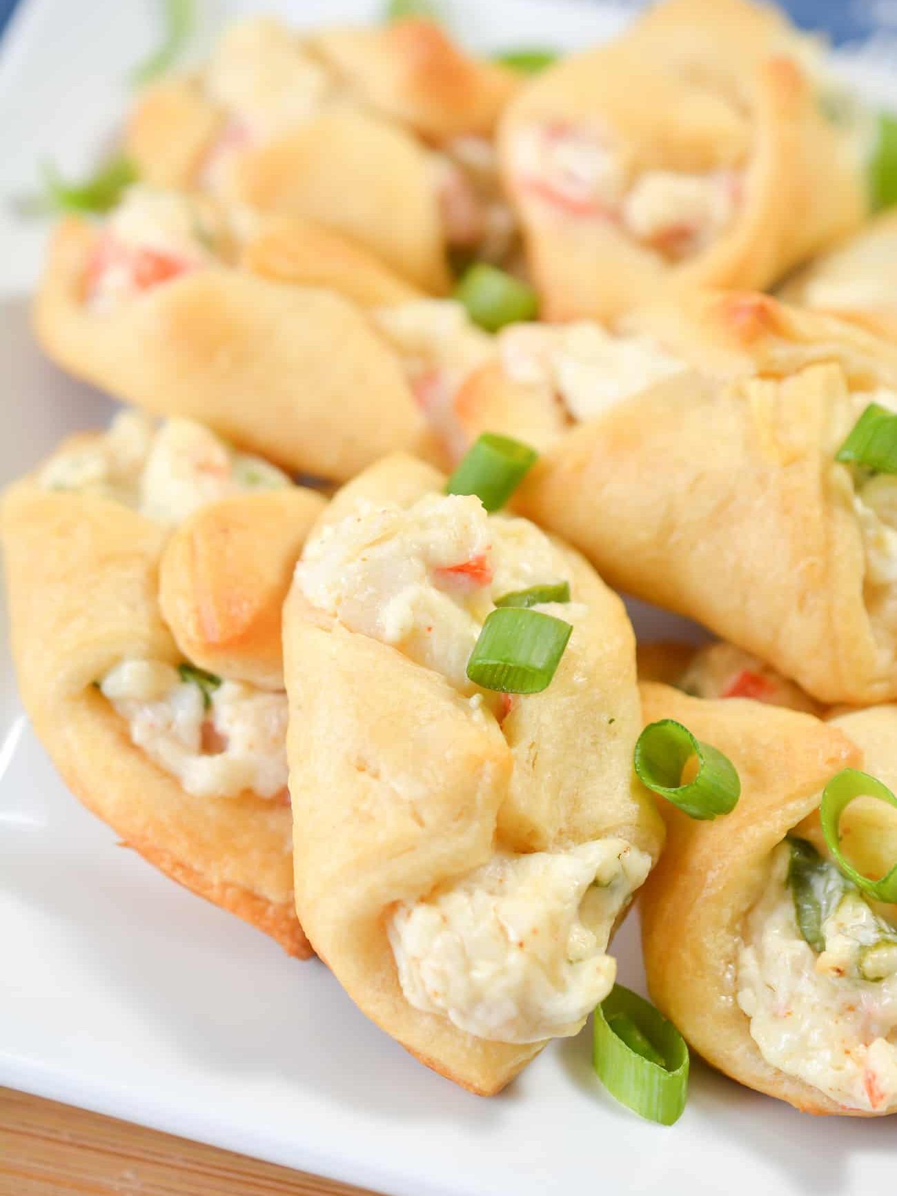 Crab and Cream Cheese Filled Crescent Rolls, crab crescent rolls, crescent roll appetizers, recipes with crescent rolls