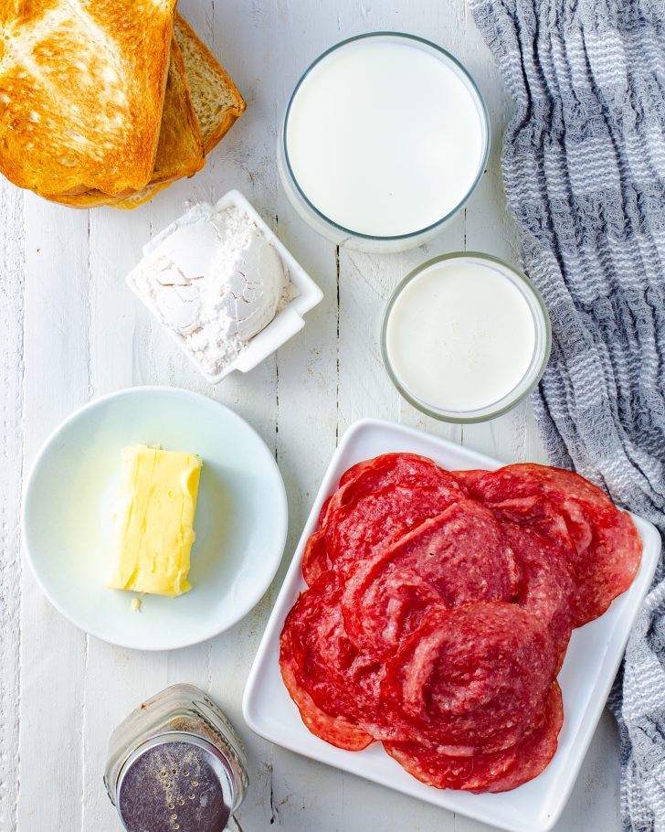 cream chipped beef on toast ingredients