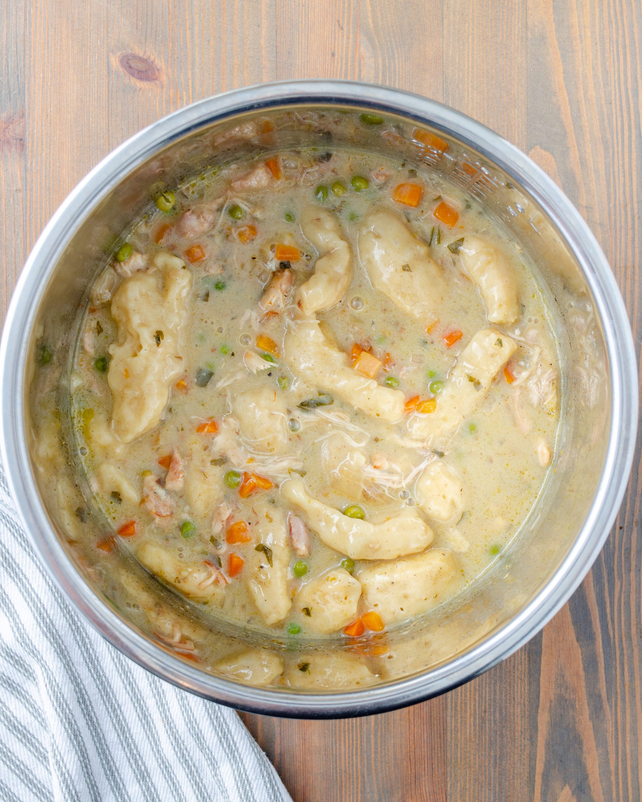 Crock Pot Chicken and Dumplings