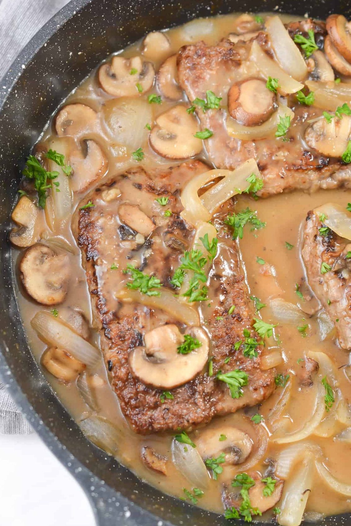 smothered cube steak, recipe for smothered cube steak, cube steak recipe