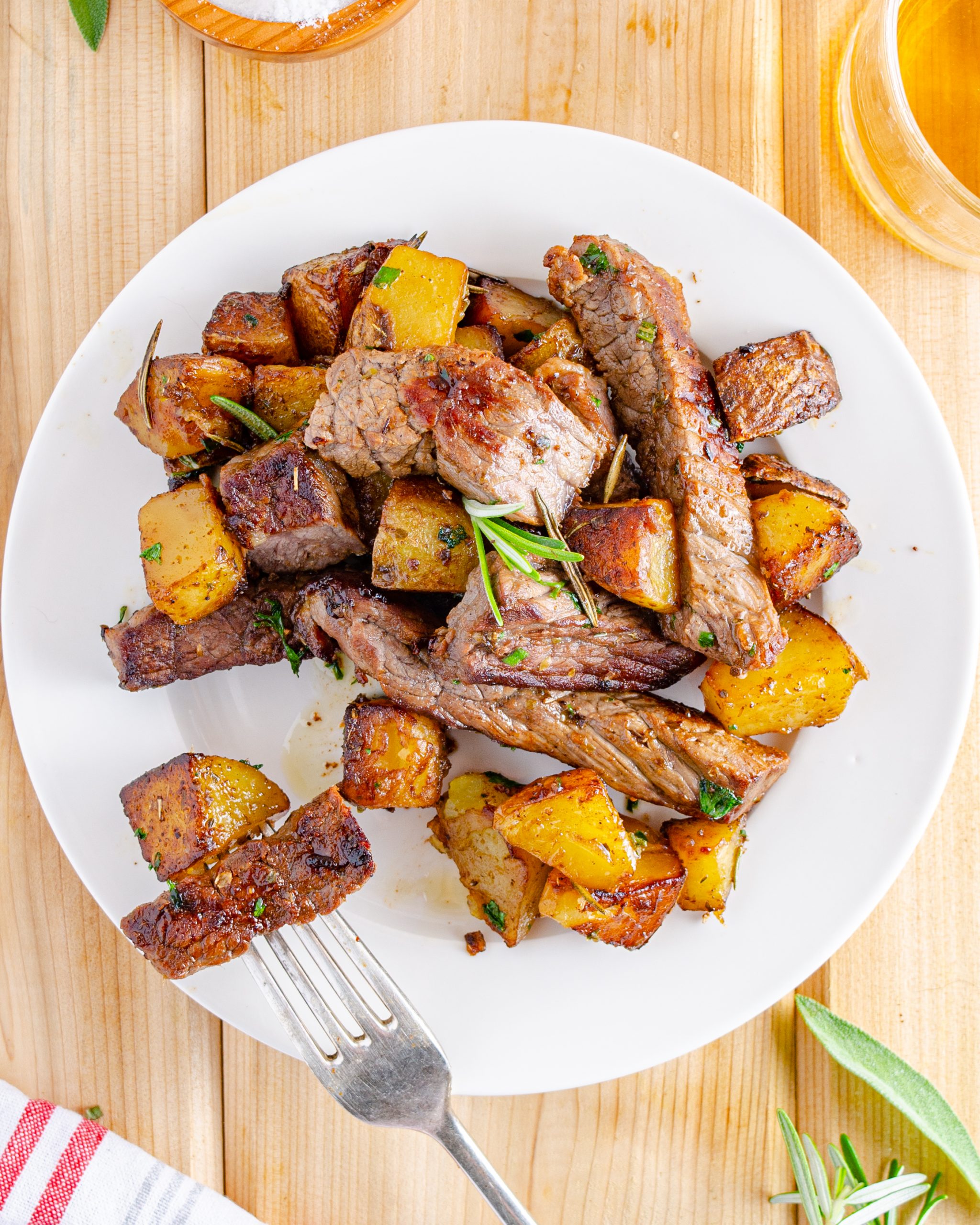 Garlic Herb Potatoes and Steak Skillet