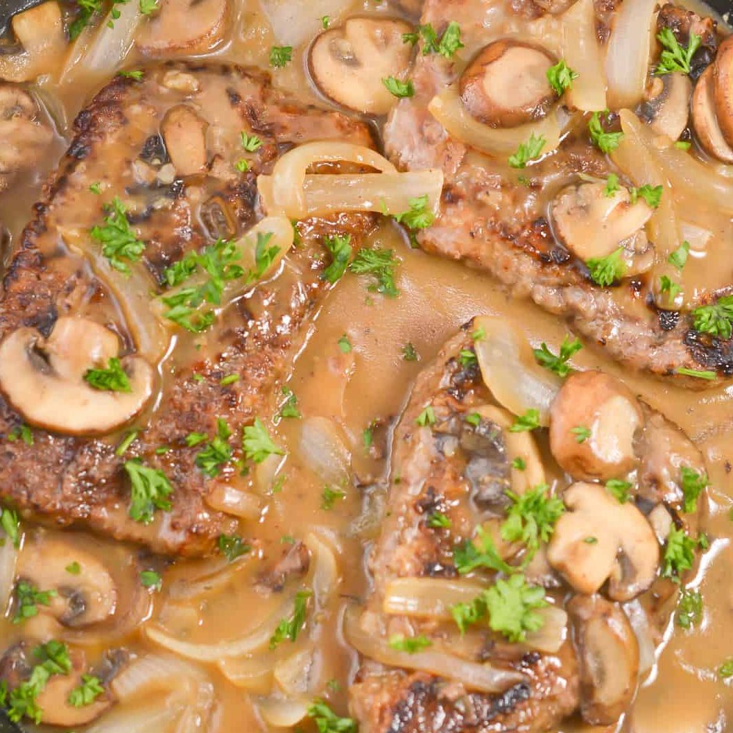 smothered cube steak, recipe for smothered cube steak, cube steak recipe