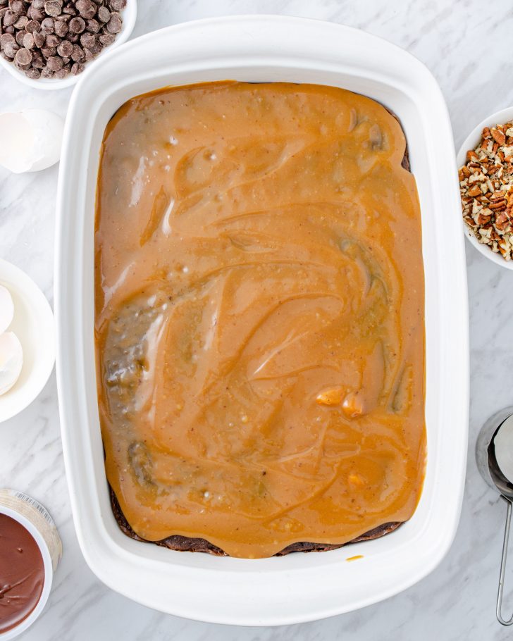 Mix caramel mixture until melted and smooth.