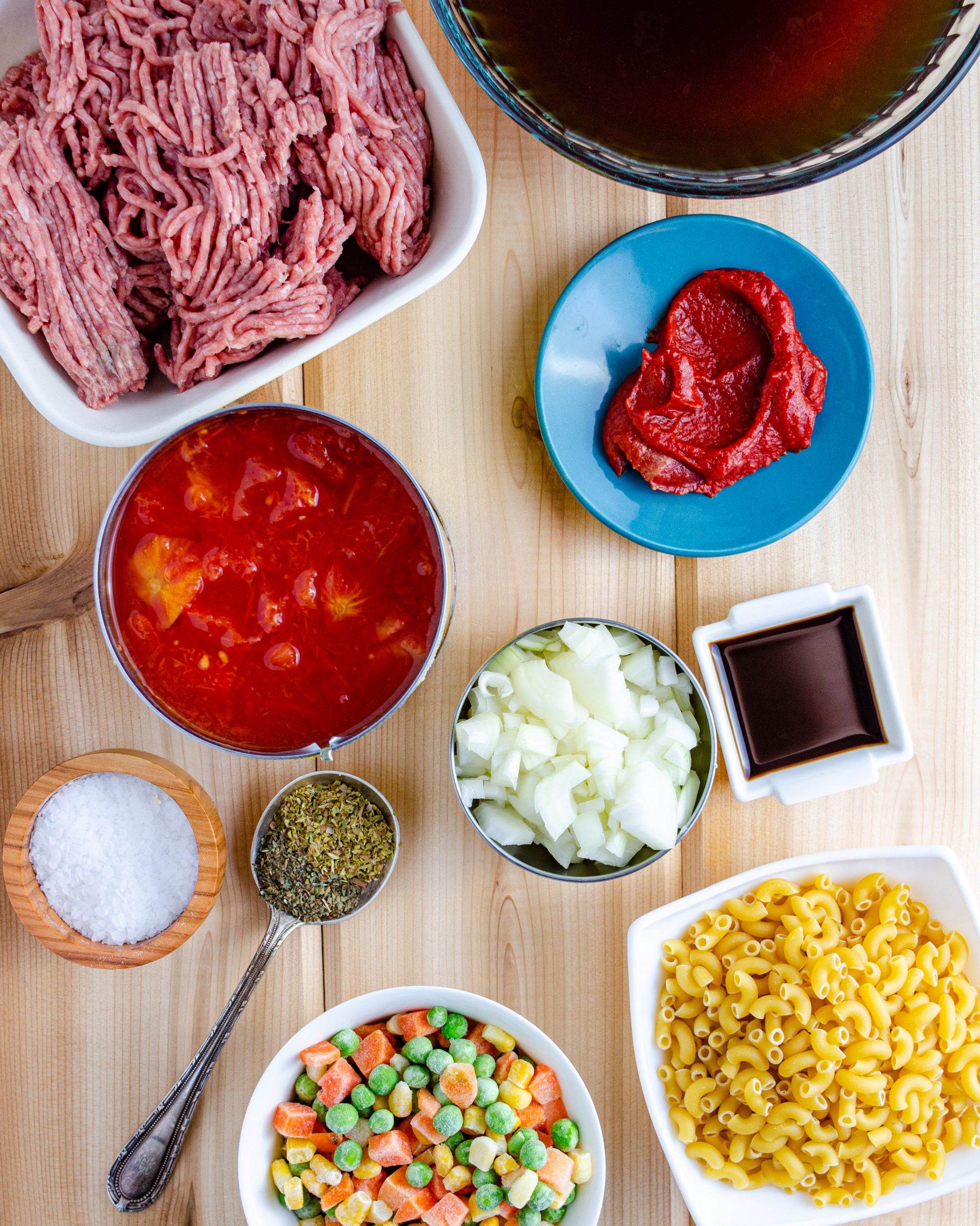 Beef and Macaroni Soup ingredients