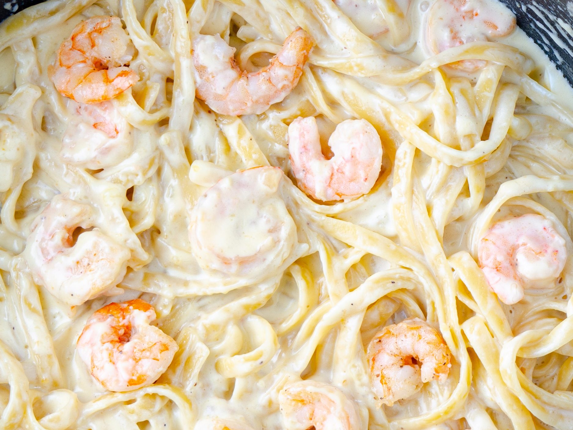 One Pan Shrimp Fettuccine Alfredo Sweet Pea S Kitchen