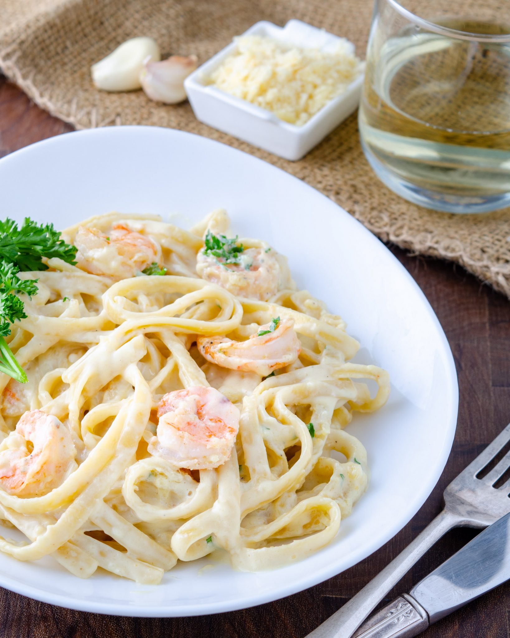 One Pan Shrimp Fettuccine Alfredo - Sweet Pea's Kitchen