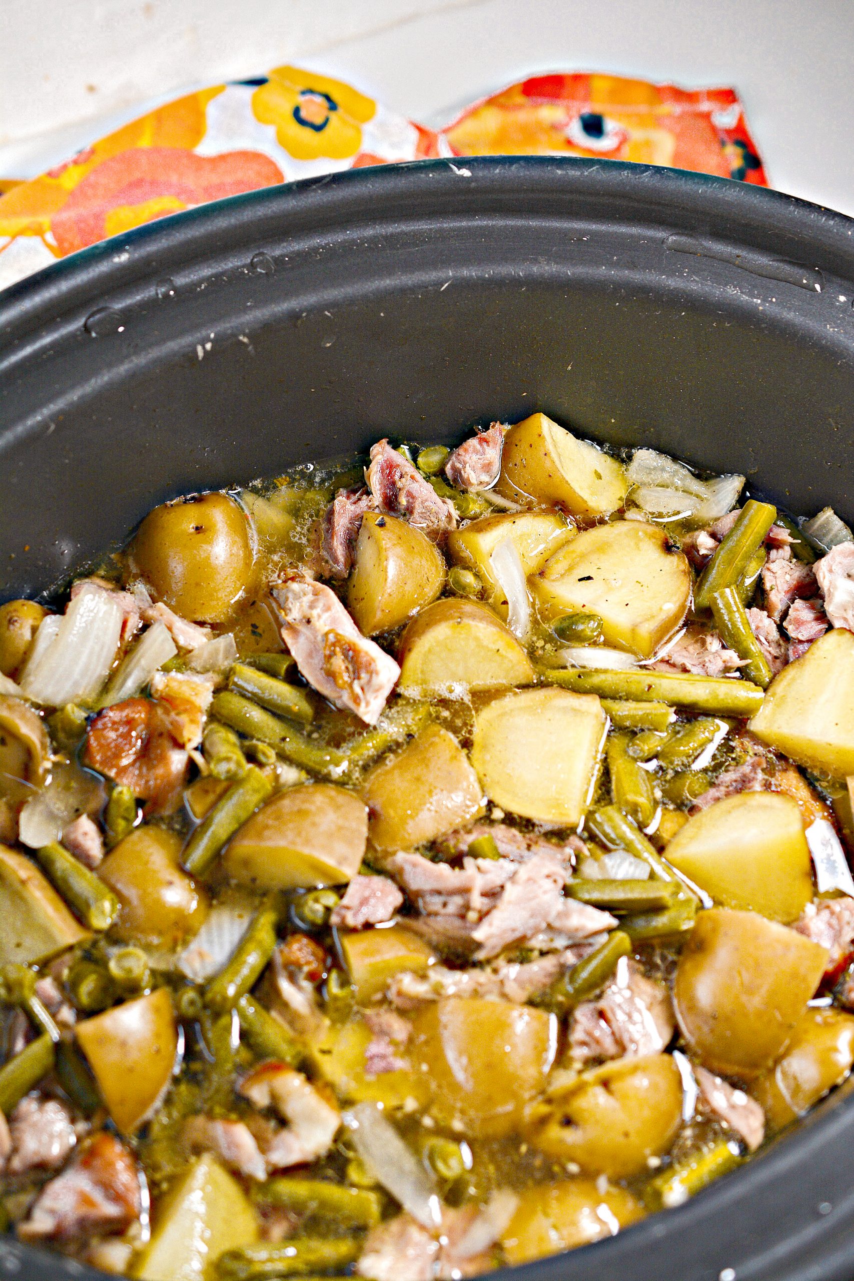 crockpot green beans, ham green beans and potatoes, slow cooker ham potatoes and green beans