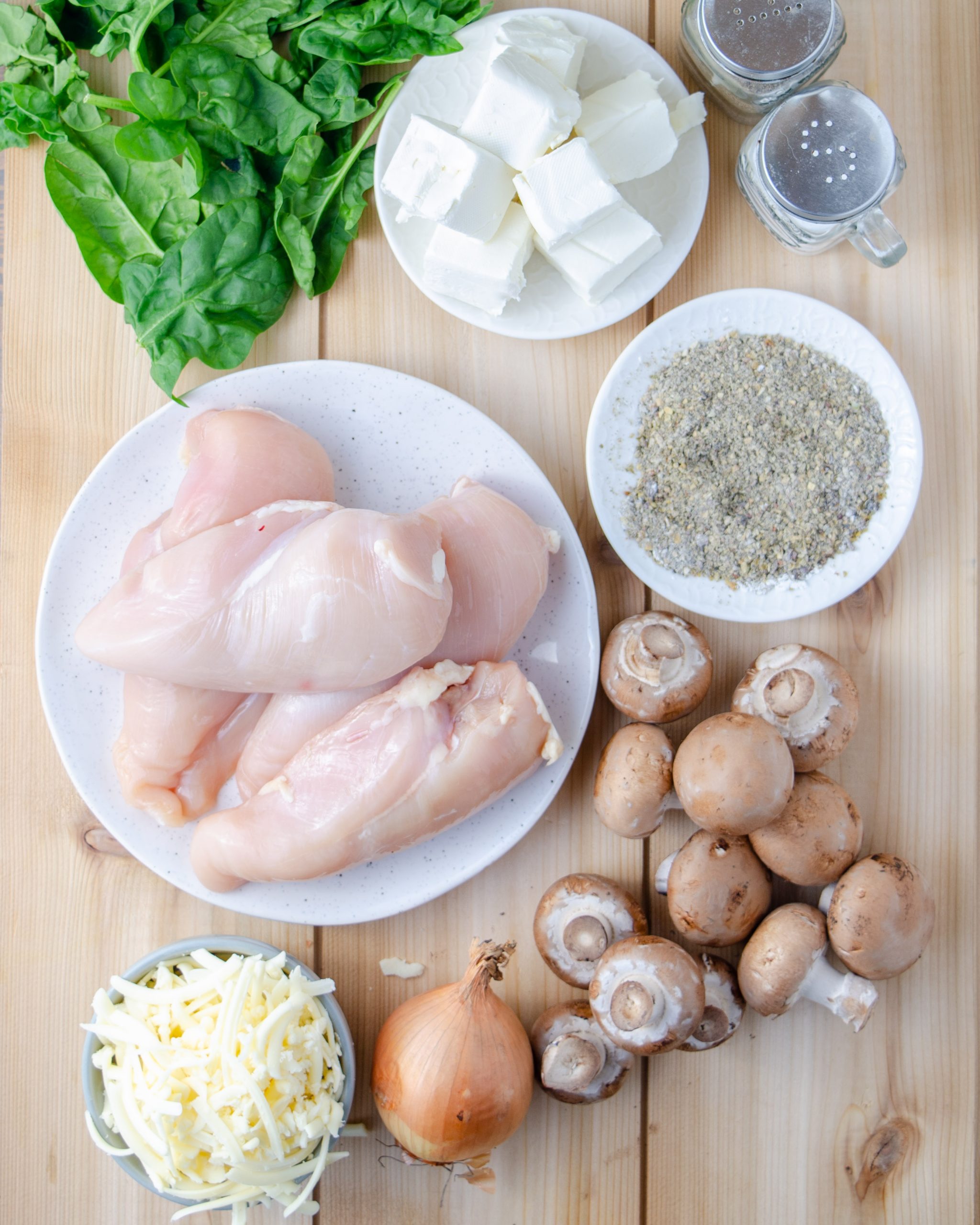 Smothered Chicken with Creamed Spinach ingredients