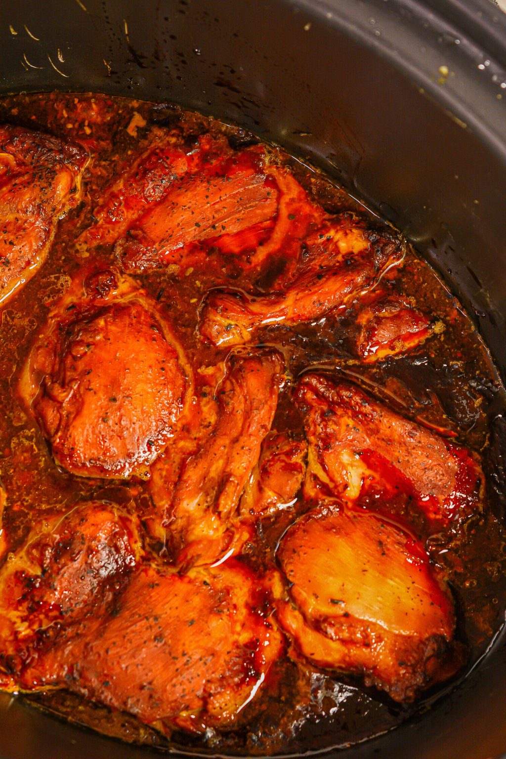 Slow Cooker Honey Garlic Chicken Thighs - Sweet Pea's Kitchen