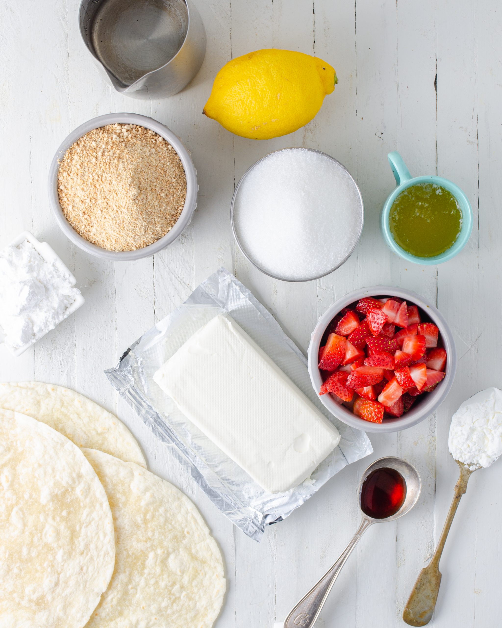 strawberry cheesecake tacos ingredients