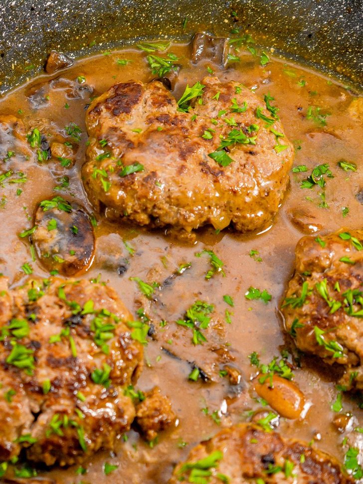 Salisbury Steak with Mashed Potatoes and Mushroom Gravy - Sweet Pea's ...