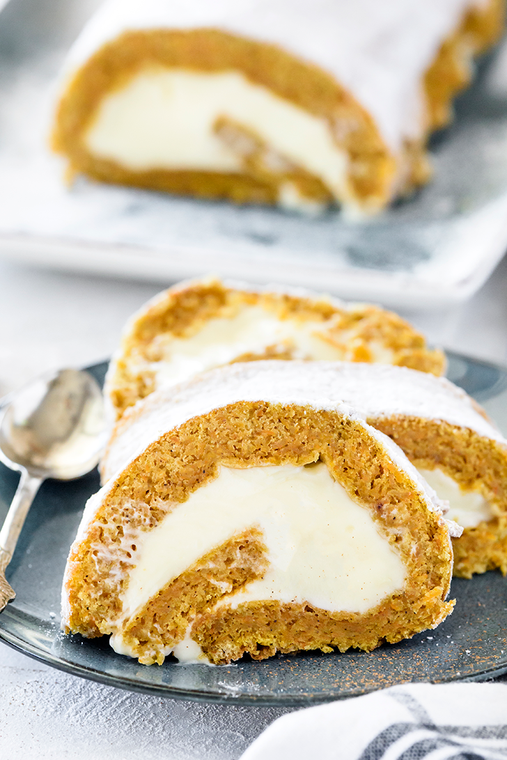 carrot cake roll with cream cheese filling, carrot cake roll recipe, carrot cake roll