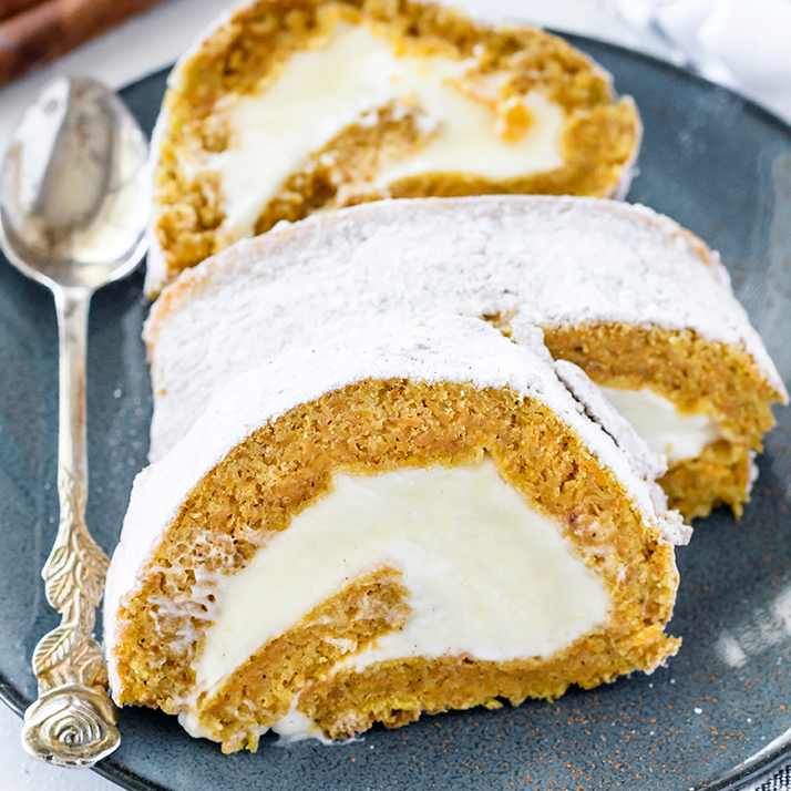 carrot cake roll with cream cheese filling, carrot cake roll recipe, carrot cake roll