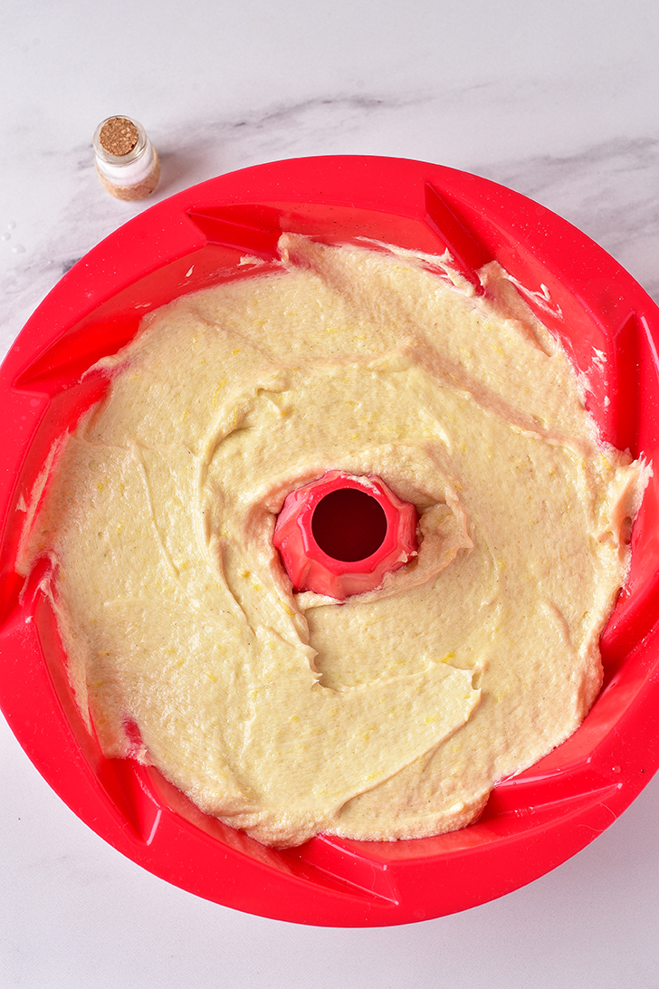 Spread the batter into the bundt pan, and bake for 1 ½ hours, or until completely cooked through.