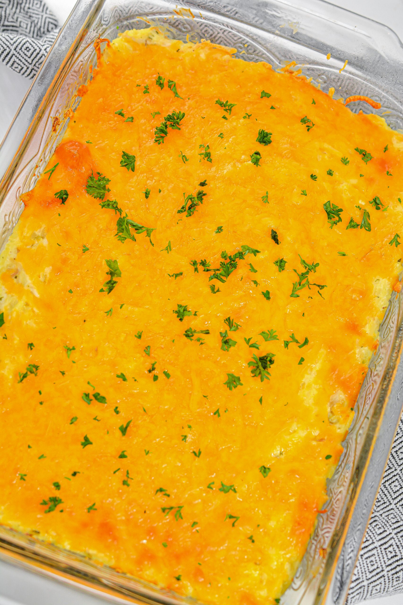 chicken and rice casserole, chicken and rice casserole recipe, cheesy chicken and rice casserole
