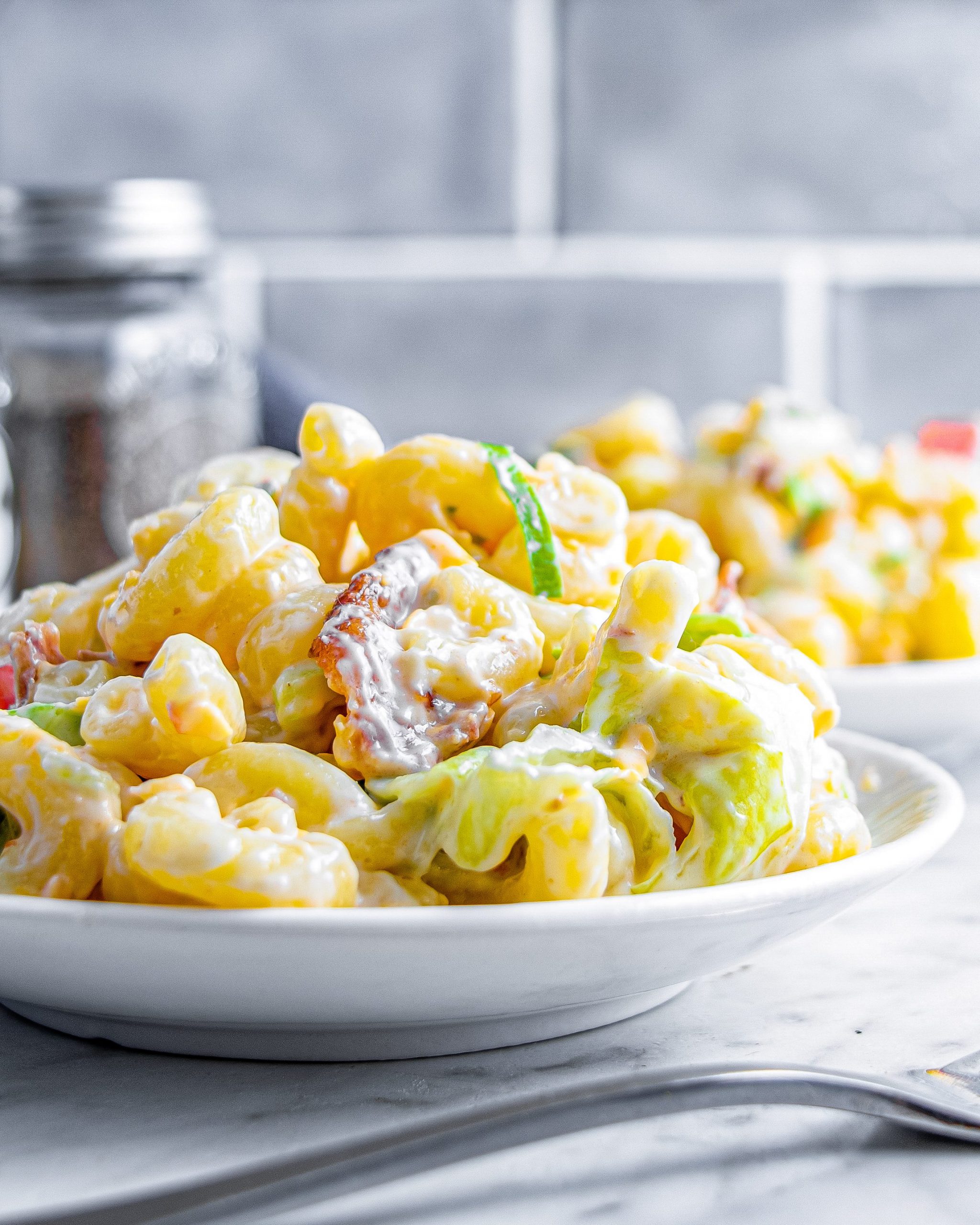 blt pasta salad, blt salad with pasta, pasta salad spinach