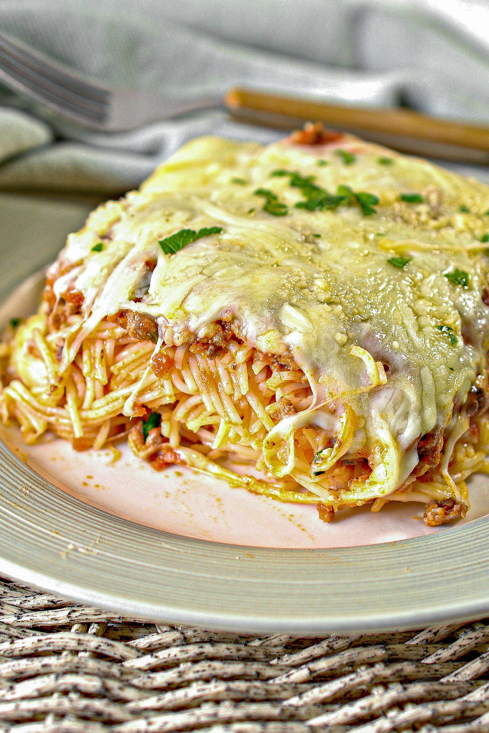 baked spaghetti with cream cheese, ​​​baked cream cheese spaghetti, baked spaghetti recipe