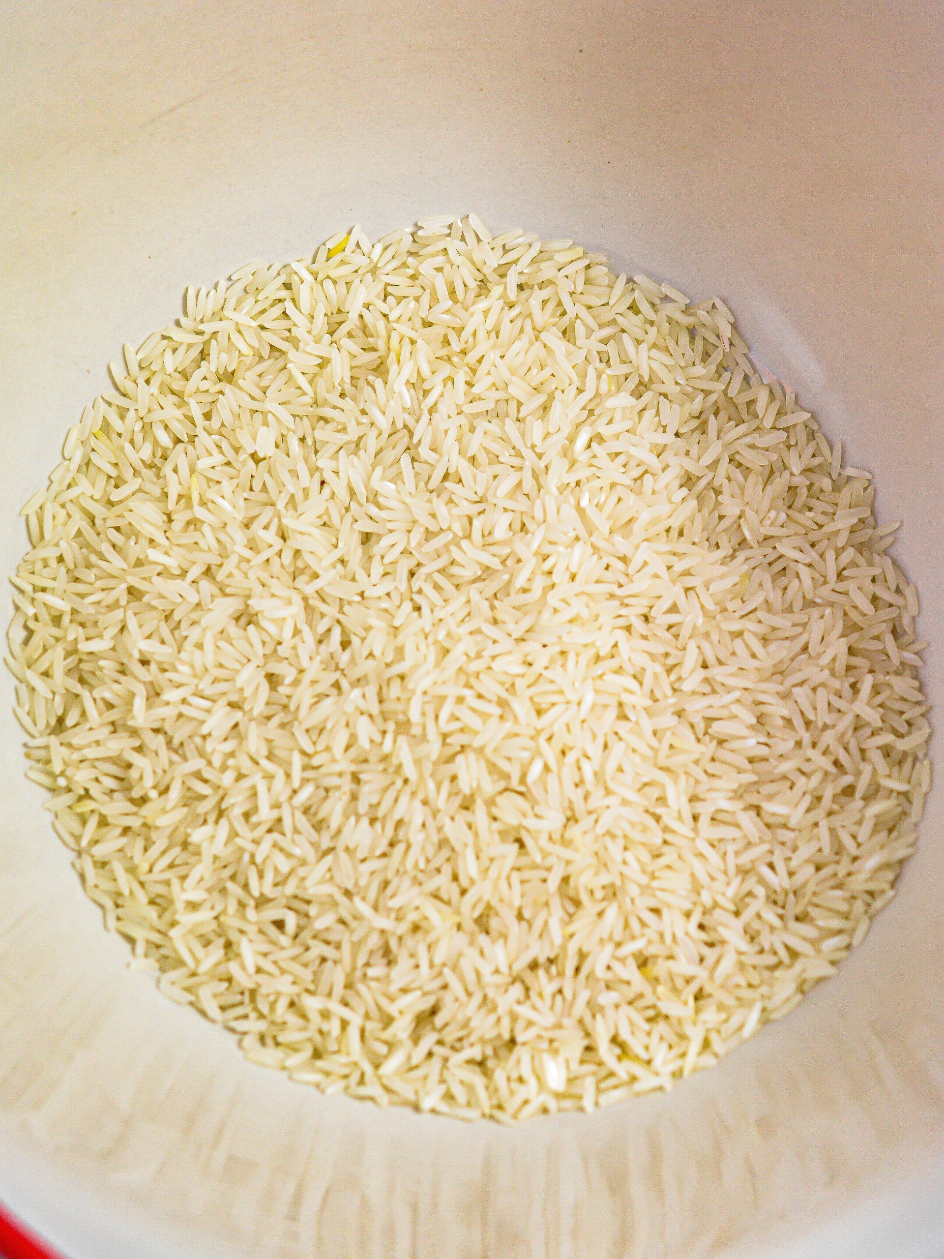 In a bowl, add rice.