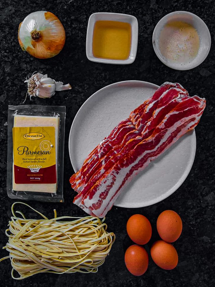 Italian Carbonara with Bacon ingredients