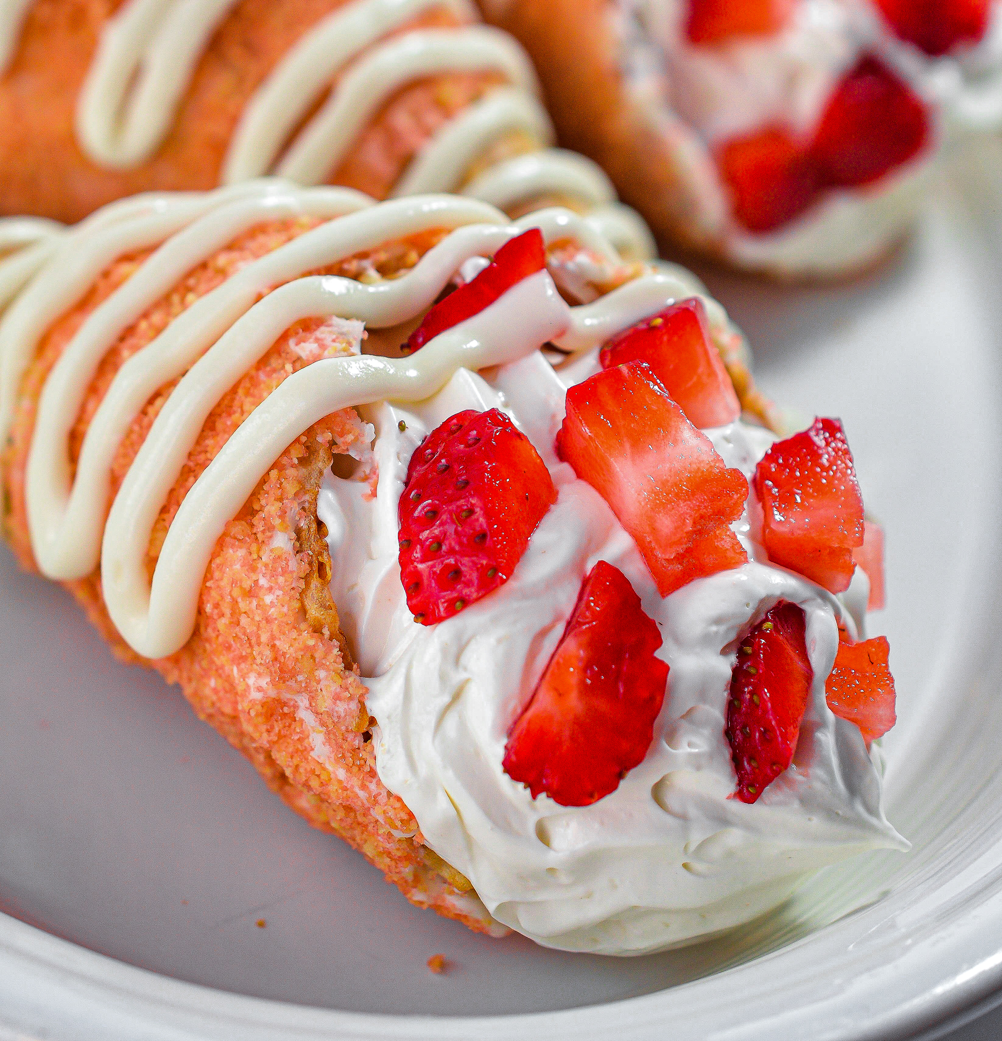 Strawberry Crunch Cheesecake Cones-image