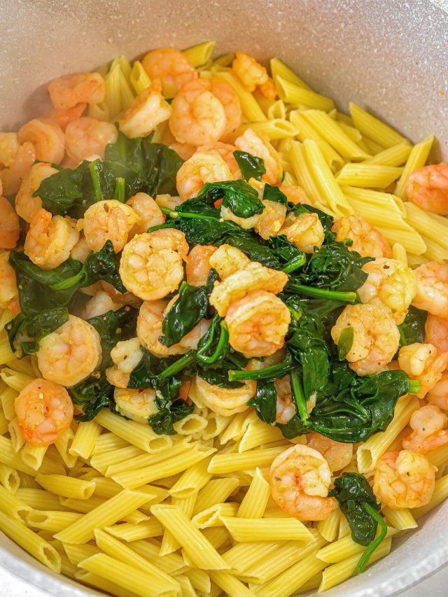 Cheese Shrimp Penne Pasta and Spinach - Sweet Pea's Kitchen