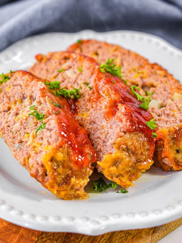 Cracker Barrel Meatloaf - Sweet Pea's Kitchen